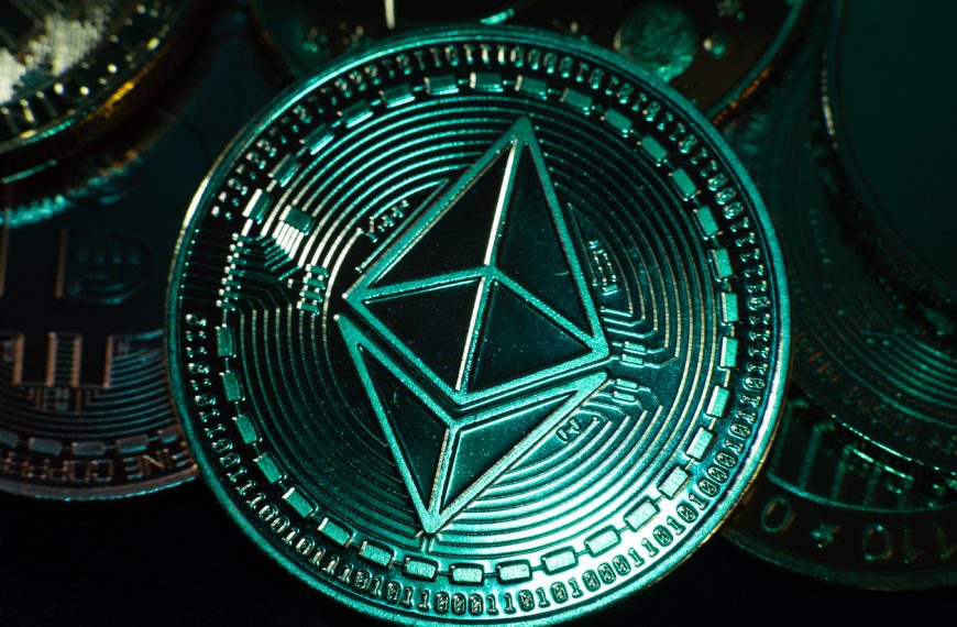 Ethereum prijs geeft aan mogelijke correctie, koop bij een dip?