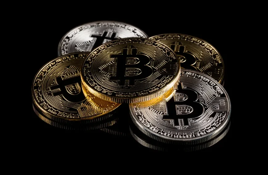 Bitcoin activiteit bereikt laagste niveaus sinds 2010 te midden van terugtrekking van…