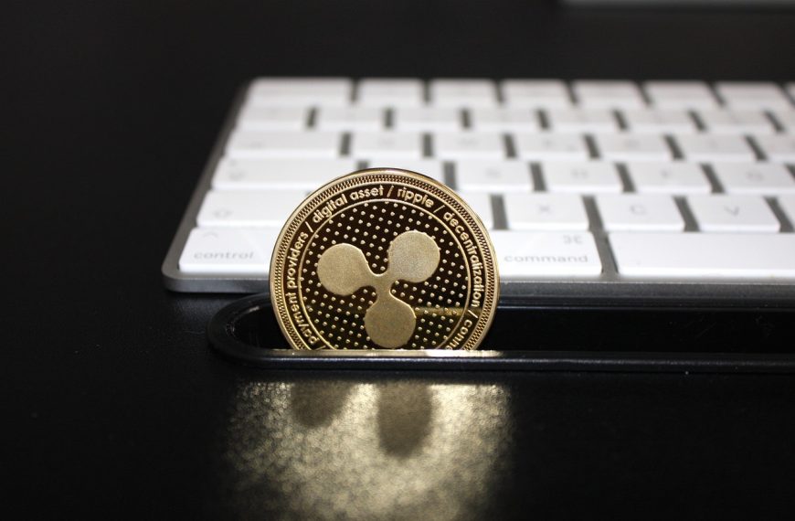 XRP verliest 10% terwijl korte-termijn herstelvooruitzichten somber blijven