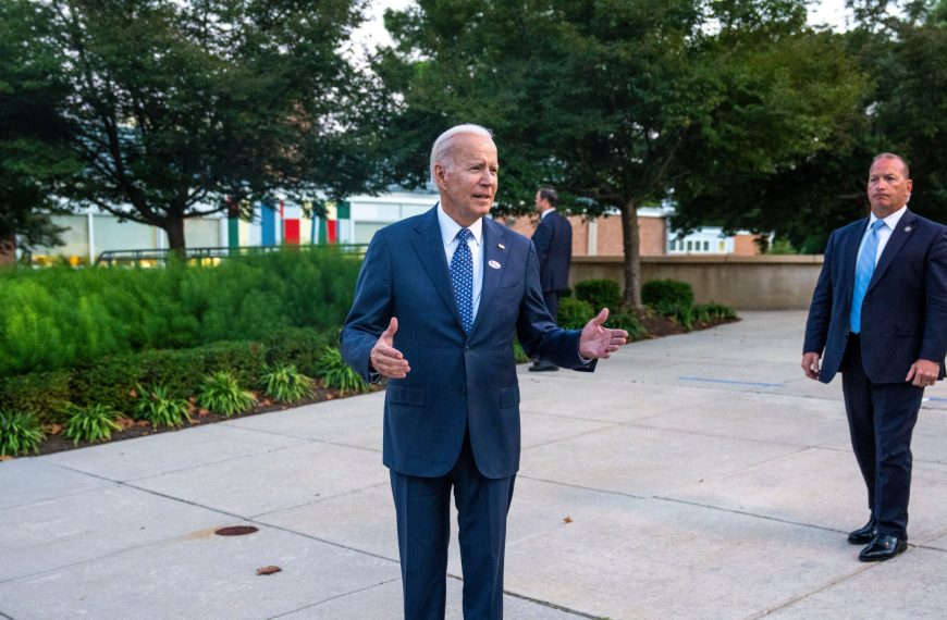 De Senaat keurt het bipartijncryptowetsvoorstel goed, Biden staat voor dilemma over SEC-vetodreiging.